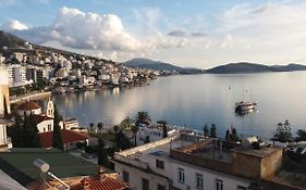 Seaview Apartment Detjoni